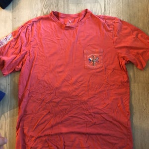 Vineyard vines America’s cup shirt large