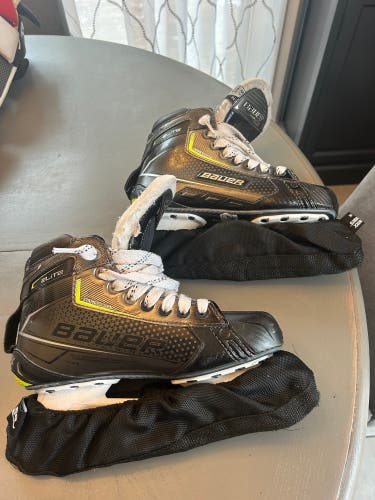 2021 Bauer Elite Hockey Goalie Skates 5.5 (Used)