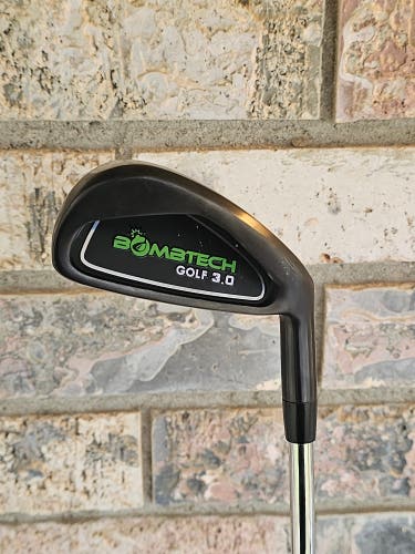 Men's 1 iron BombTech 3.0 Right Handed Stiff Flex Steel Shaft (Used)