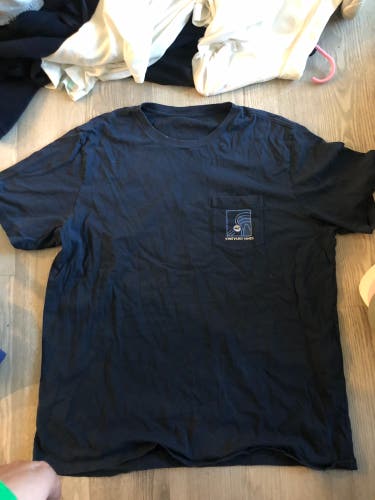 Vineyard vines lacrosse shirt XL