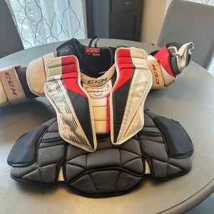 CCM EFlex 5.5 Goalie Chest Protector (Used)