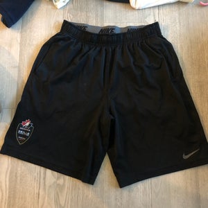 Nike Canada hockey shorts medium