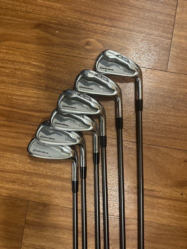 Men's 2014 TaylorMade SLDR Right Handed Iron Set Regular Flex Graphite Shaft (Used)