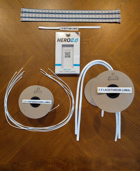 !FREE SHIPPING! ECD (New) Blue Striker Hero 2.0 Mesh (semi soft) W/Jimalax String Kit