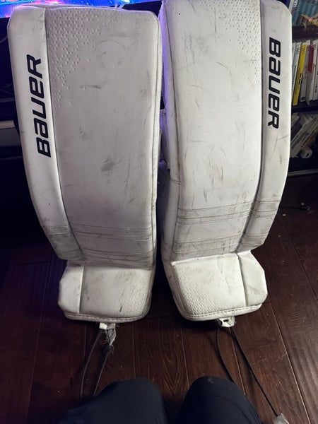 30" Bauer GSX Goalie Leg Pads (Used)