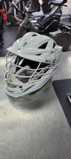 Used Cascade XRS PRO Lacrosse Helmet White One Size 11497-S000154042