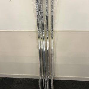 Senior Bauer Hyperlite 2 Full Right Goalie Stick 25" Paddle (New)