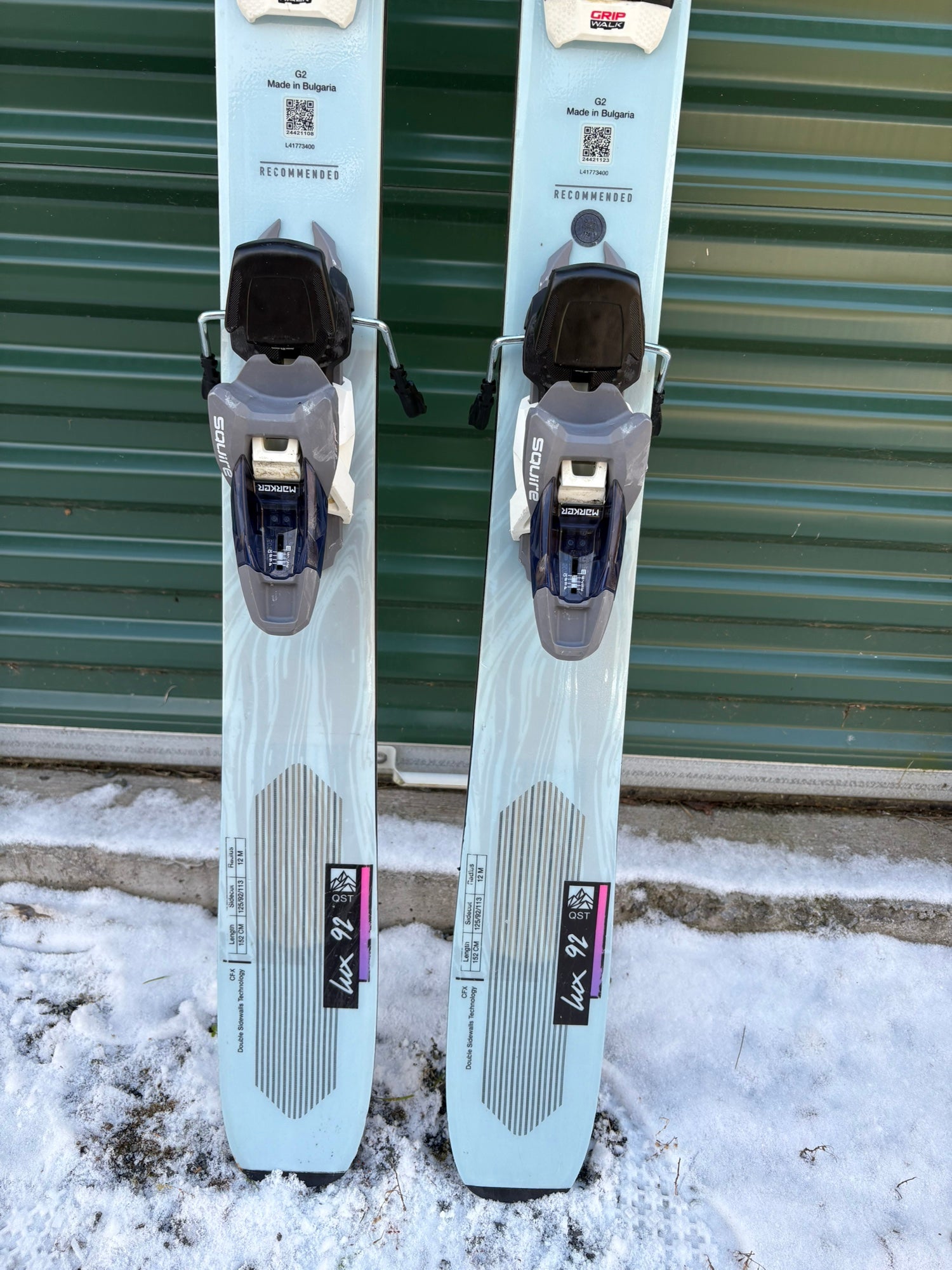 Salomon QST 92 152 cm Skis W/ Marker Squire 11 bindings. Amazing