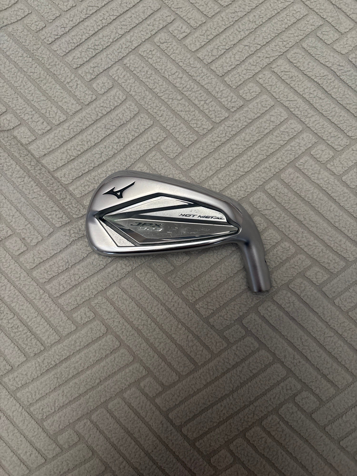 Men's Mizuno JPX 923 Hot Metal 7 Iron Right Handed (Used