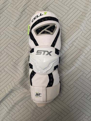 Medium Adult STX Cell V Arm Pads (Used)
