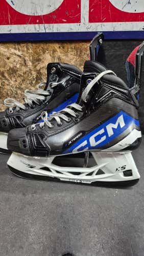 CCM JetSpeed XTRA PLUS Hockey Skates Regular Width 8.5 (Used)