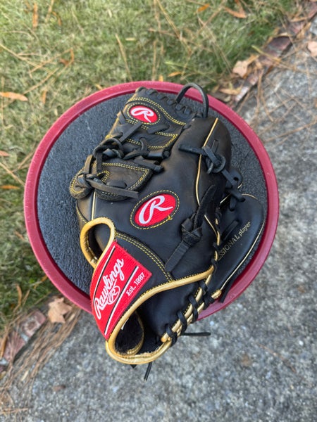 Rawlings R9 RH Baseball Glove 12" (Used)