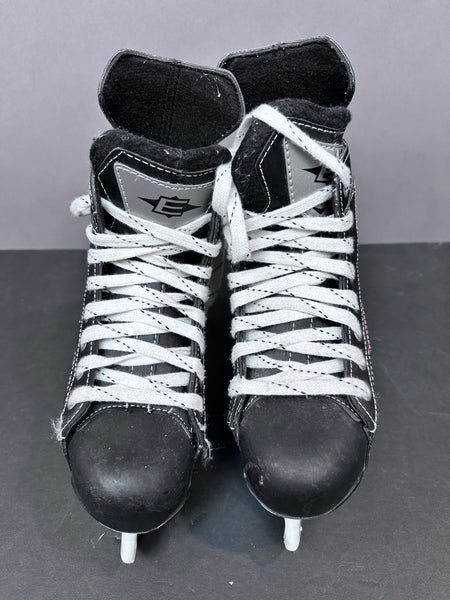 Easton Synergy SYS2 Hockey Skates Size 5 (Used)