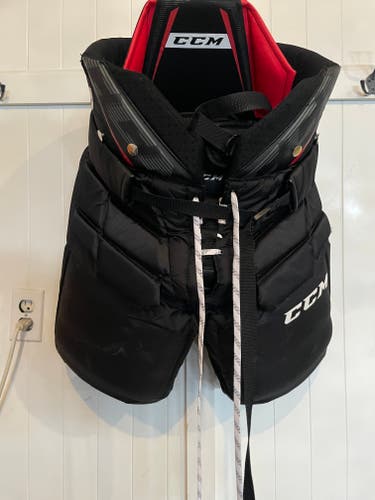 Senior Small CCM 1.9 Hockey Goalie Pants (Used)