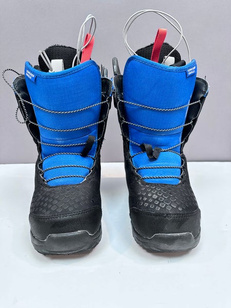 Unisex 5K (Toddler) Burton Snowboard Boots All Mountain (Used)