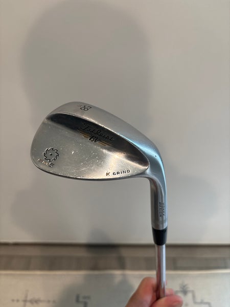 Men's 2014 Titleist Vokey SM5 Tour Chrome Right Handed Wedge Stiff Flex 58 Degree (Used)