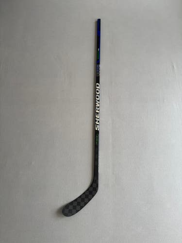New 68 Flex PP28 Senior Sher-Wood Code Encrypt Pro Right Hand Hockey Stick