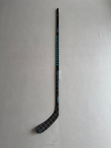 New 75 Flex W28 Senior Warrior Covert Deluxe Right Hand Hockey Stick