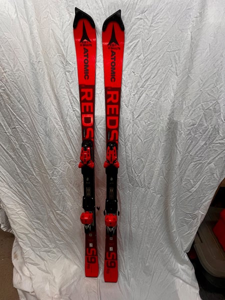 2022 Racing 157 cm Atomic Redster S9 Skis With Bindings Max Din 16 (Used)