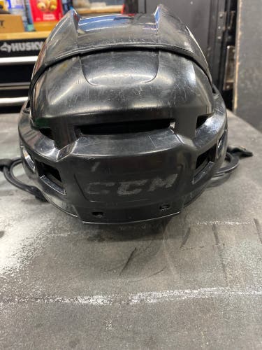 Medium CCM Helmet (Used)