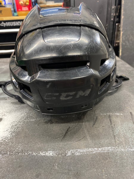 Medium CCM Helmet (Used)