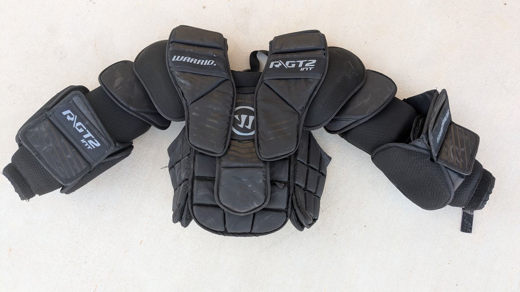 Small / Medium Intermediate Warrior Ritual GT2 Hockey Goalie Chest Protector (Used)