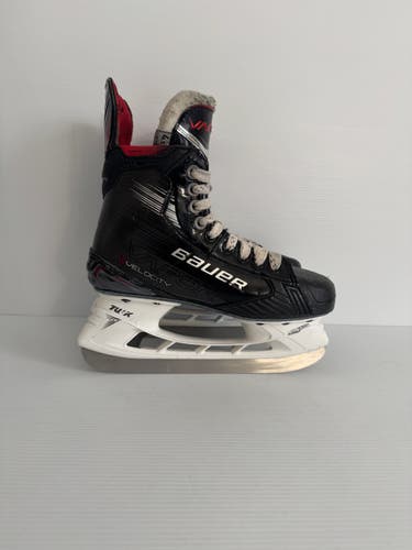 Used Size 4.5 Fit 3 Intermediate Bauer S23 Vapor Velocity Hockey Skates