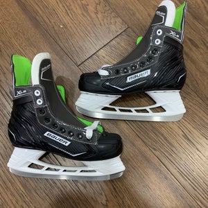 Bauer X-LS Hockey Skates Regular Width Size 5 (New)................,,,,,,,,,,,