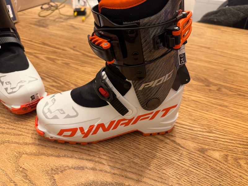Mondo 24 & 24.5 Unisex Dynafit Alpine Touring Pdg Ski Boots (New)