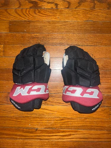 CCM HG65C Gloves 14" Pro Stock (Used)