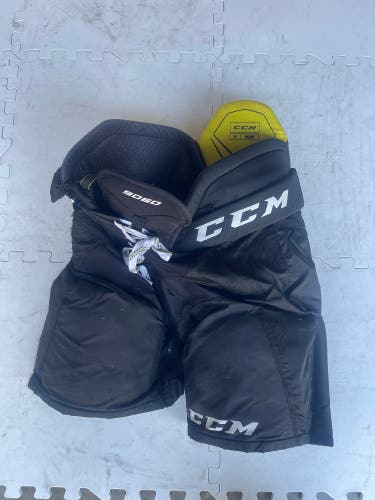 Senior Medium CCM Tacks 9060 Hockey Pants (Used)