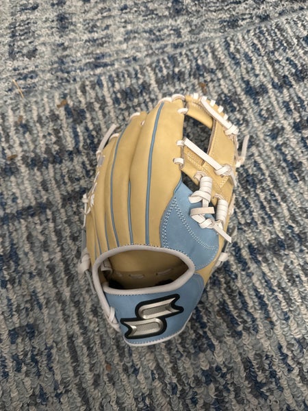 2024 SSK z9 RH Infield Baseball Glove 11.5" (New)