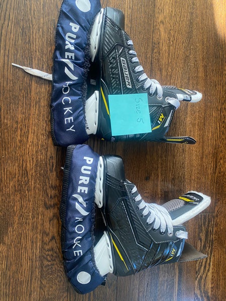 Bauer Supreme Hockey Skates Size 5 (Used)