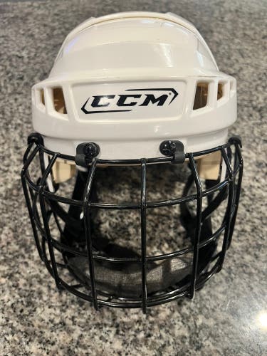CCM Vector V05 | Hockey Helmet & Cage | Small | White Helmet | Black Cage