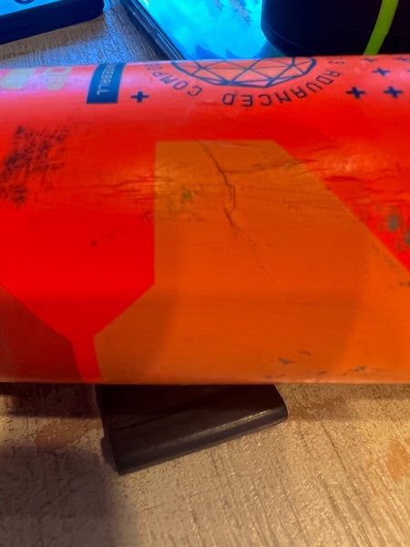 2025 Easton Hype Fire Composite USSSA Certified Bat (-5) 27 oz 32" (Used)