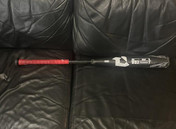 2022 DeMarini Voodoo Composite BBCOR Certified Bat 29 oz 32"