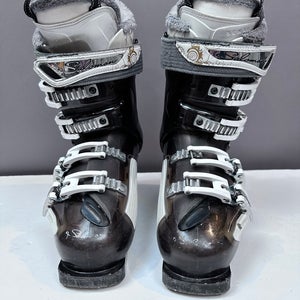 Mondo 24 & 24.5 Women's Salomon Energyzer All Mountain Ski Boots Soft Flex (Used)