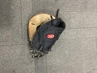 Used Rawlings PLAYERS PREFERRED BB/SB Catchers RH Throw Black 33" 11614-S000224467