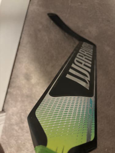 Used Senior Warrior Ritual M2 Pro+ Regular Goalie Stick (25")