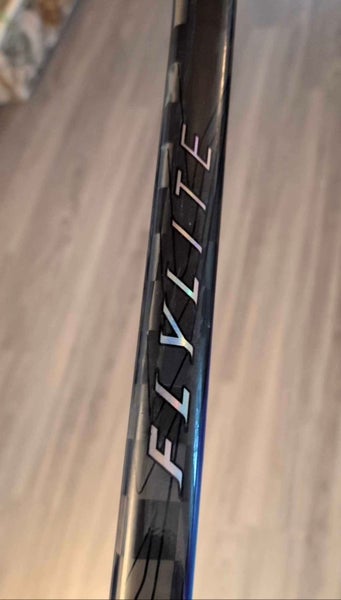 Senior Bauer Vapor FlyLite Left Hand Hockey Stick P28 70 Flex (New)