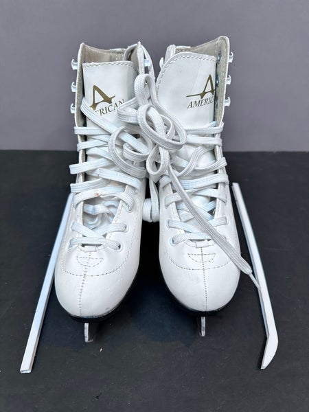 American Figure Skates Junior 3 (Used)