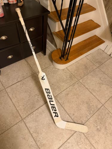 Senior Bauer Elite Regular Goalie Stick