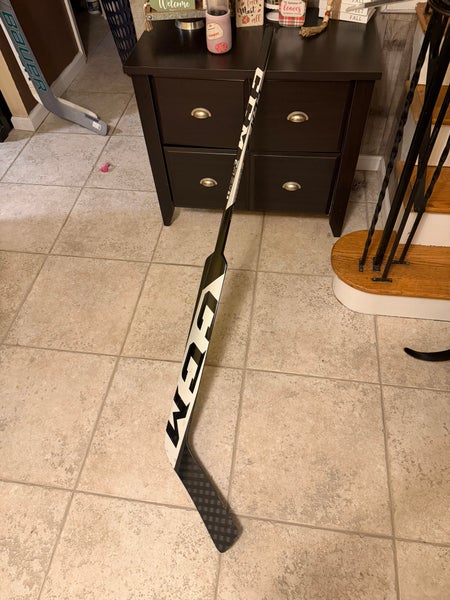 Senior CCM EFlex 5.9 Regular Goalie Stick