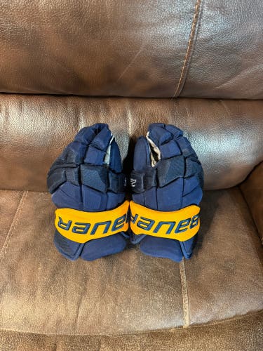 Bauer Supreme 2S Pro Gloves 14" Pro Stock (Used)