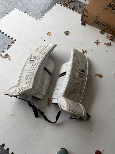 29" 2023 Brian's Optik 3 Goalie Leg Pads (Used)