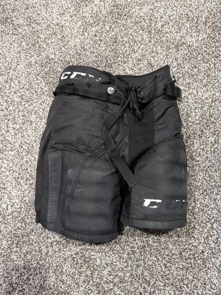 Youth Small CCM Hockey Pants (Used)