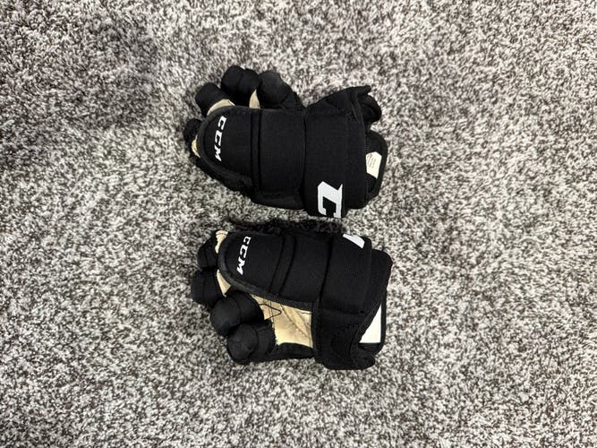 CCM Edge Gloves 8" (Used)