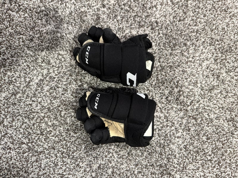 CCM Edge Gloves 8" (Used)