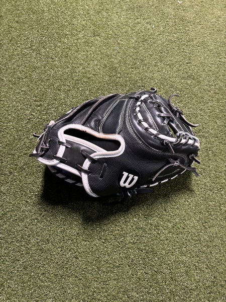 Wilson A2000 RH Catcher's Baseball Glove 33.5"