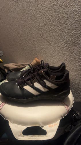 Black Men's Size M 10.5 (W 11.5) Adult Adidas Adizero Afterburner 8 Low Top Metal (Used)